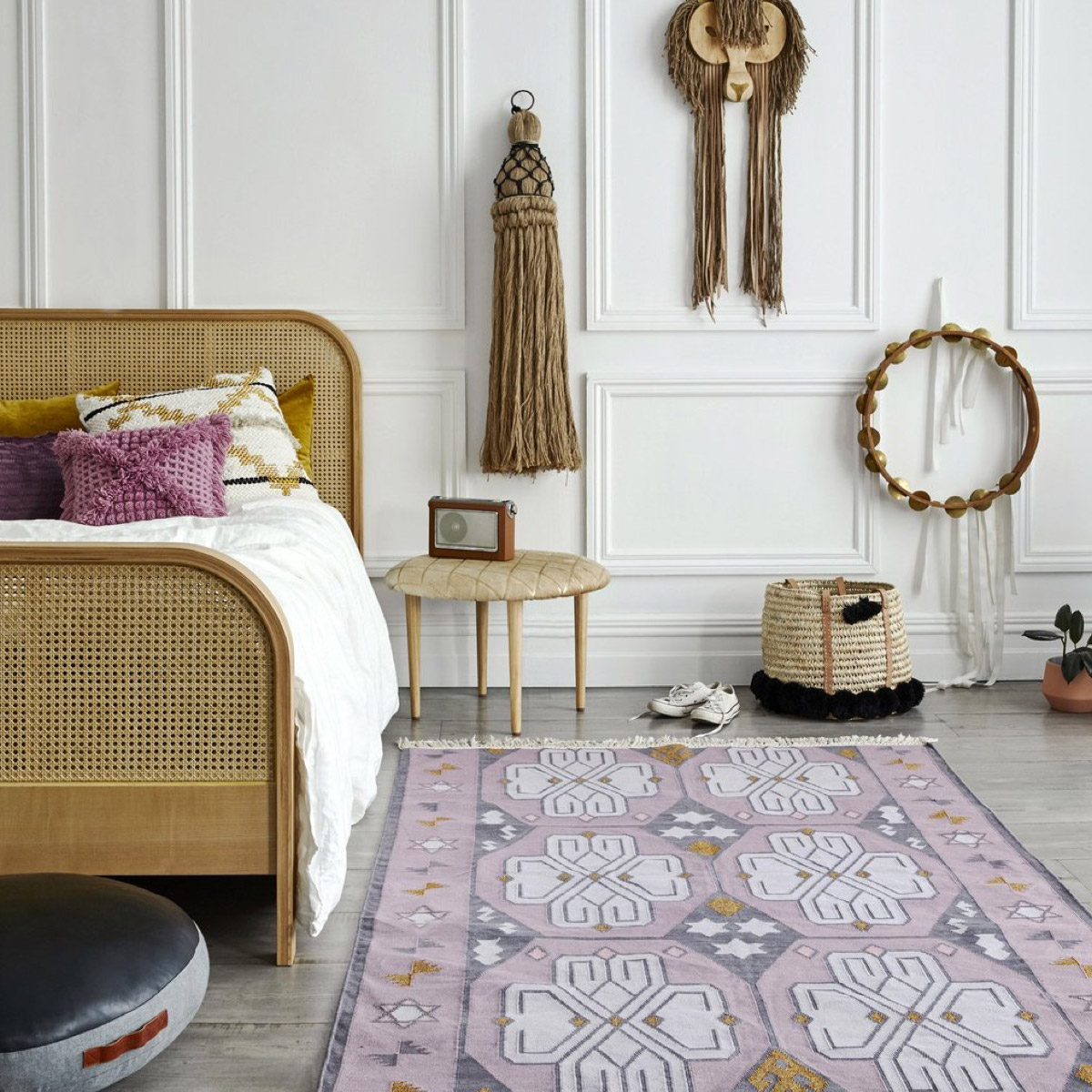 Amigos de Hoy Mystics Rug